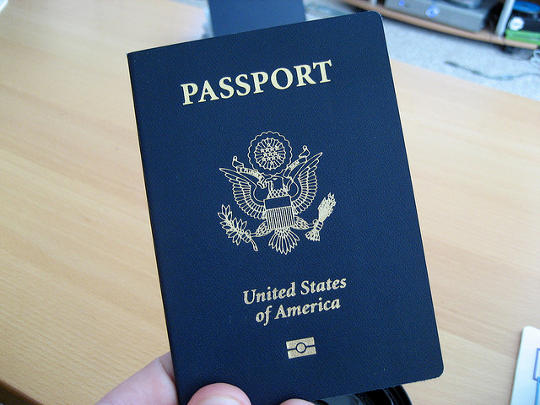 Pasaporte electrónico cerrado de los Estados Unidos